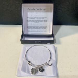 Zyia Active SR Representative Rank Bracelet With Box